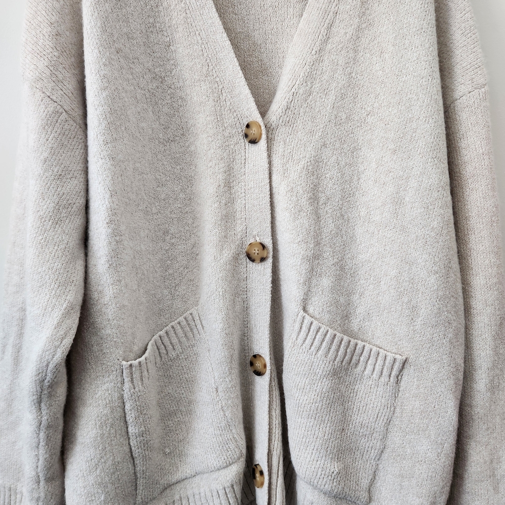 Brand New Women's Cream Cardigan Sweater No Boundaries XXL - Picture 3 of 9